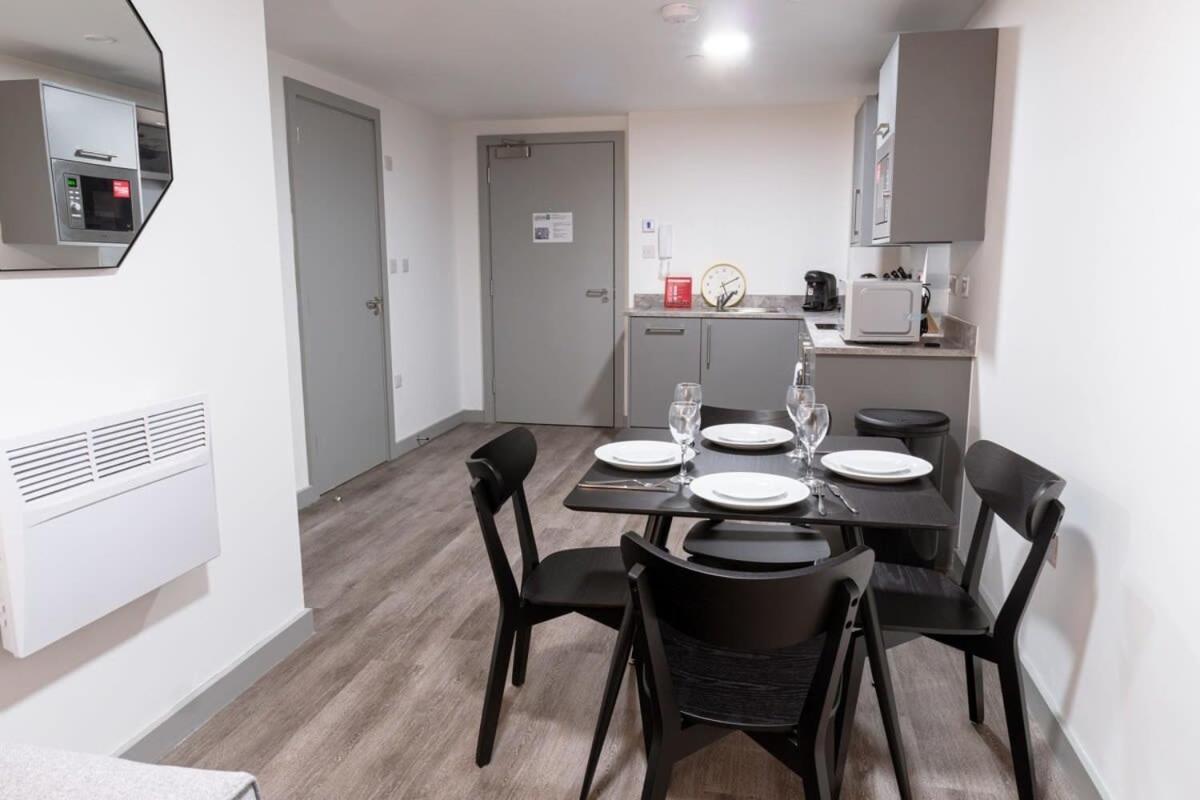Apartment Contemporary 1 Bed In